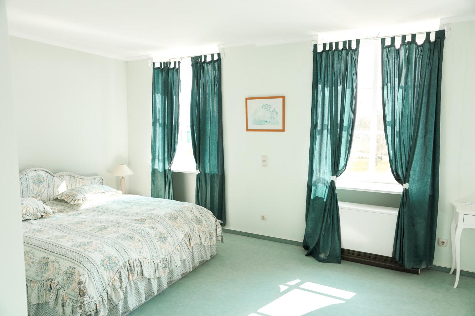 Boutique Hotel Gut Tribbevitz Neuenkirchen auf Rugen Ngoại thất bức ảnh