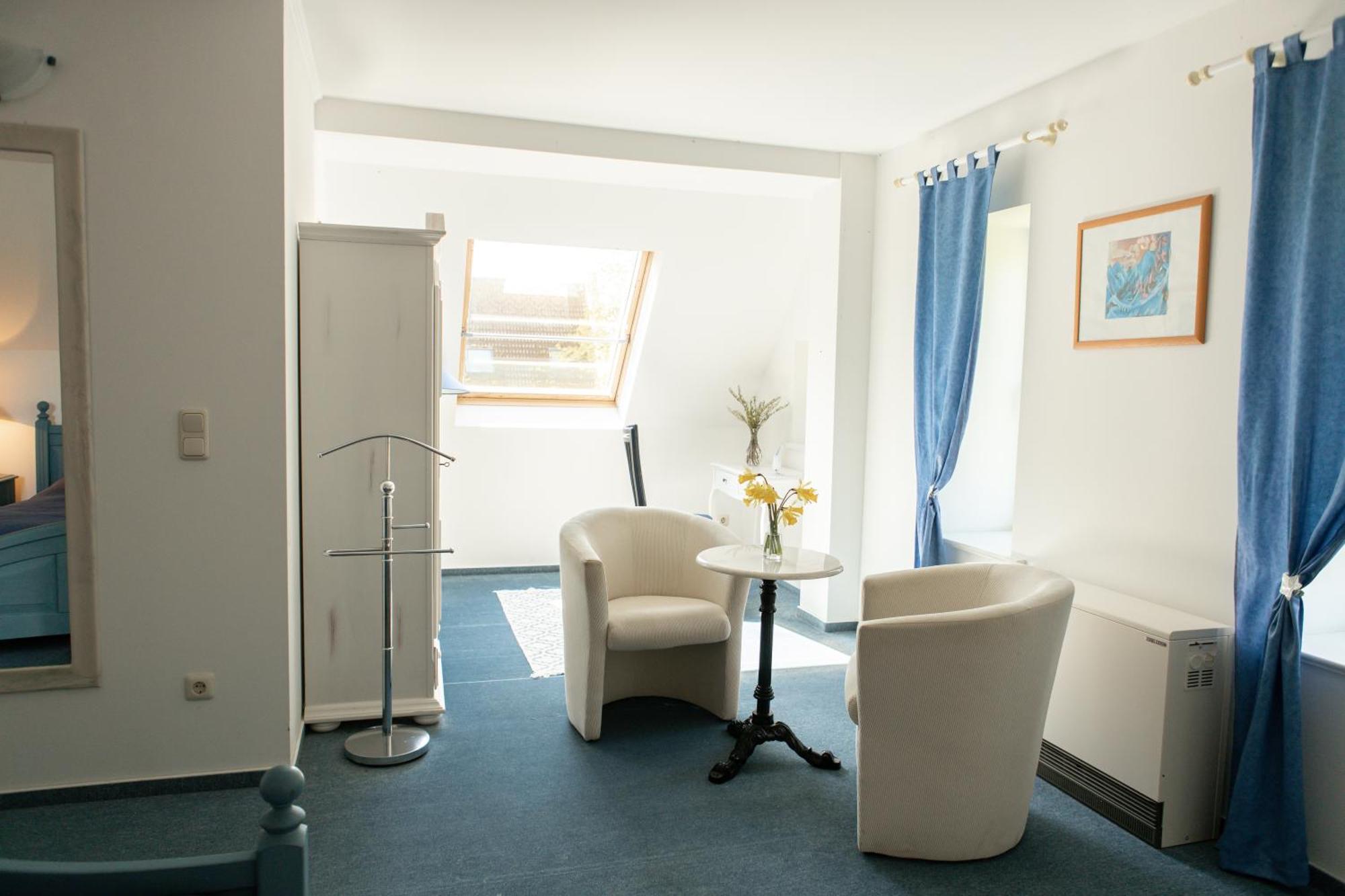 Boutique Hotel Gut Tribbevitz Neuenkirchen auf Rugen Ngoại thất bức ảnh